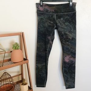 Lululemon Leggings - Radiant Multi Wunder Under